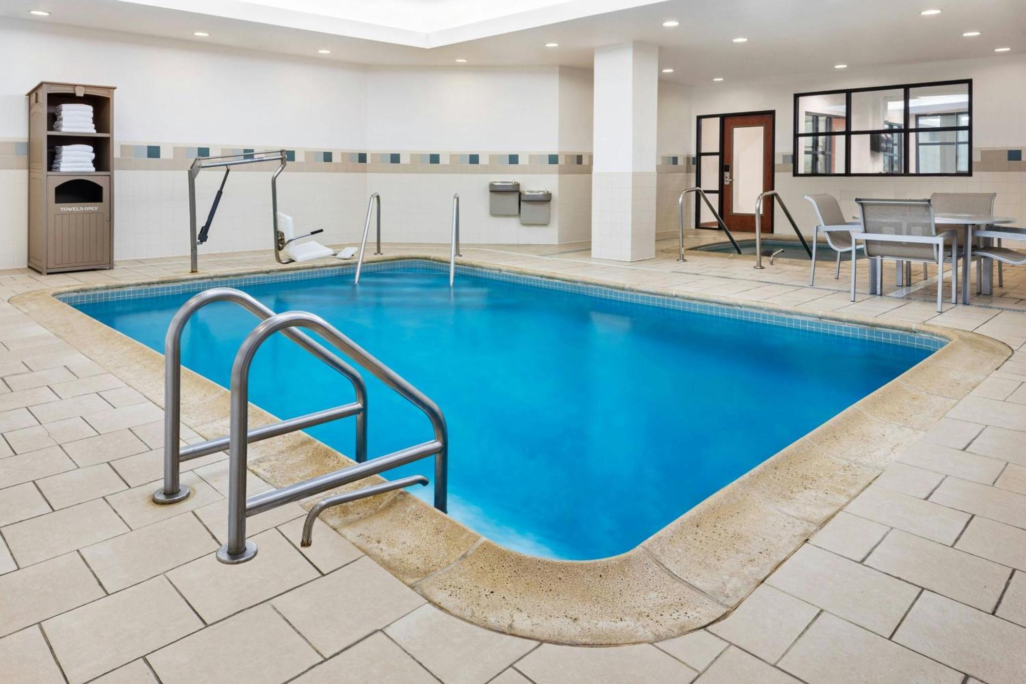 Residence Inn By Marriott Stamford Downtown Zewnętrze zdjęcie